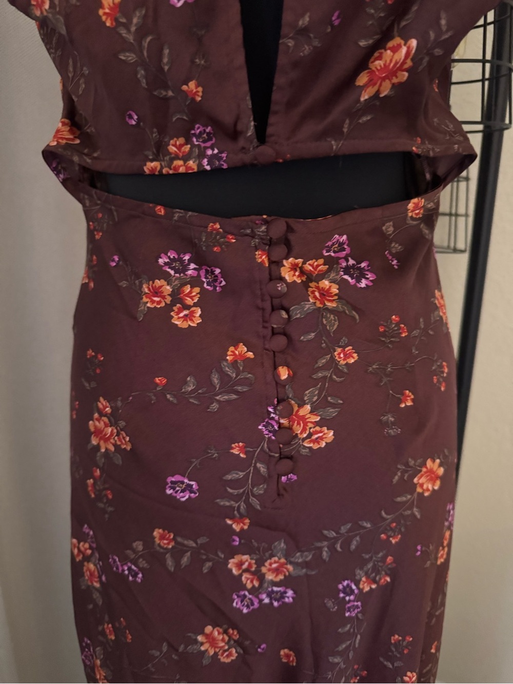 Free People Butterfly Babe Maxi Dress M Brown Floral Satin Open Back Cottagecore - Picture 8 of 9